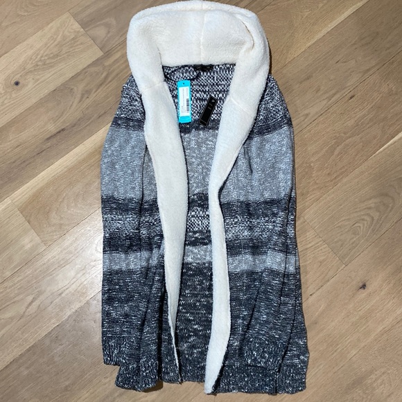 Stitch fix Lety & Me Sherpa Trim Hoodie Cardigan L NWT - Picture 1 of 4